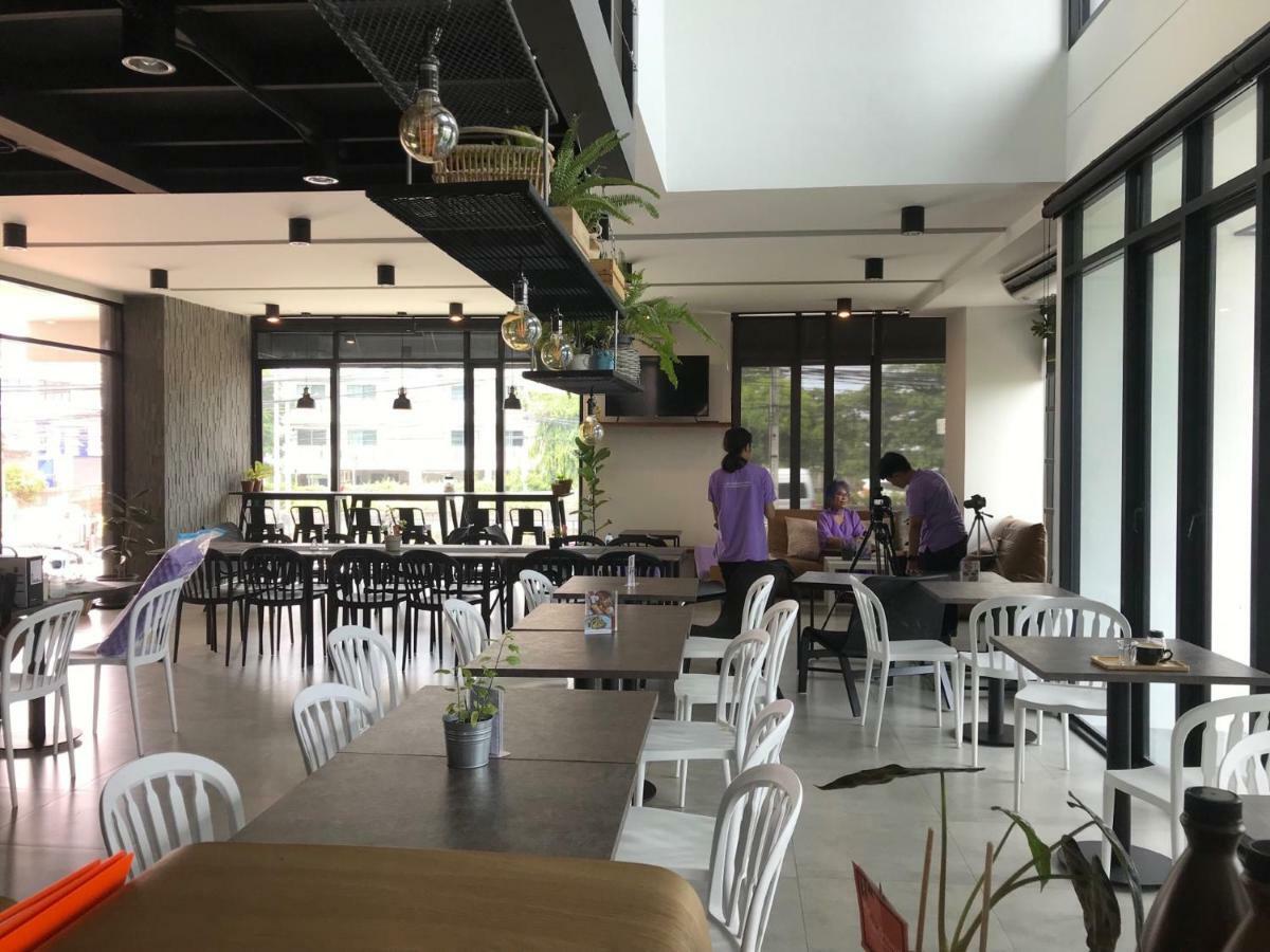 Baan Mae Suvarnabhumi Airport Bangkok Extérieur photo